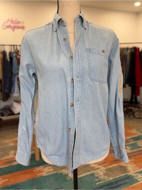 Vintage Lee Light Wash Blue Denim Button-Down Shirt Lonesome Glove